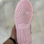 نایک جردن فامیلیا صورتی زنانه - Image 4