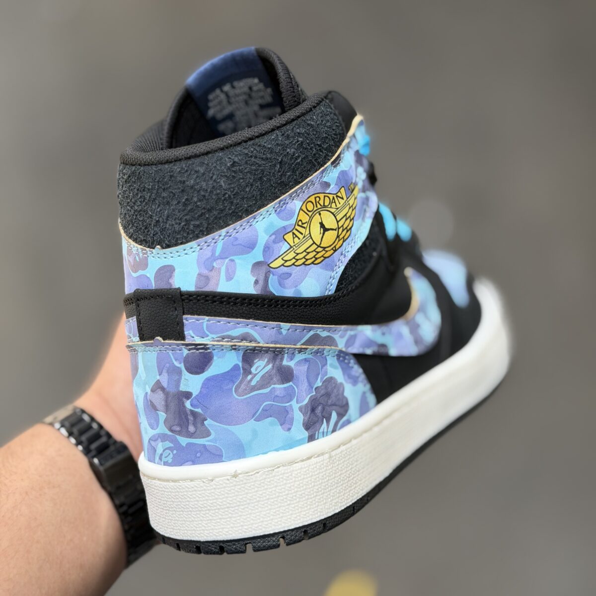نایک جردن بیپ آبی - تصویر 3